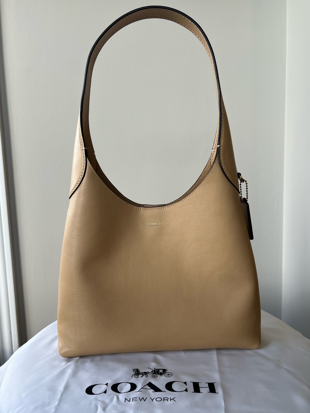 Coach Brooklyn 28 Shoulder Bag - Brass/Tan - CU068